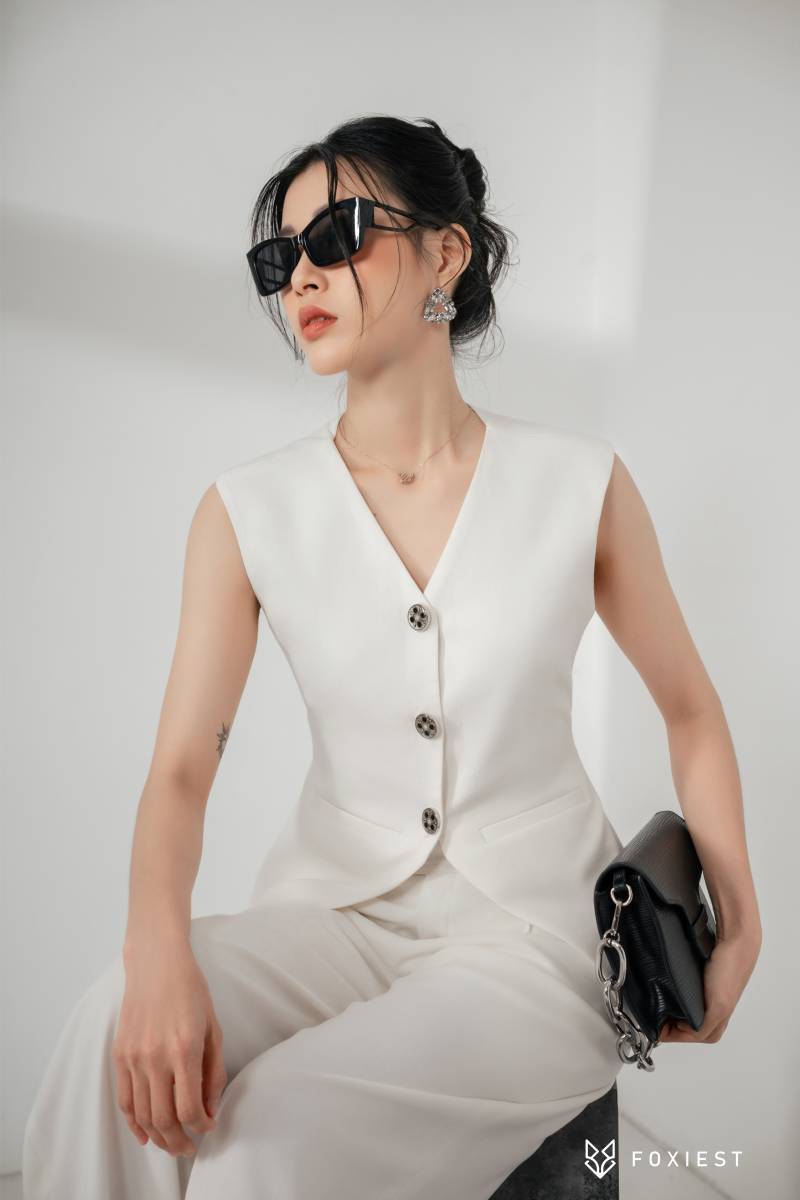 mona set foxiest store